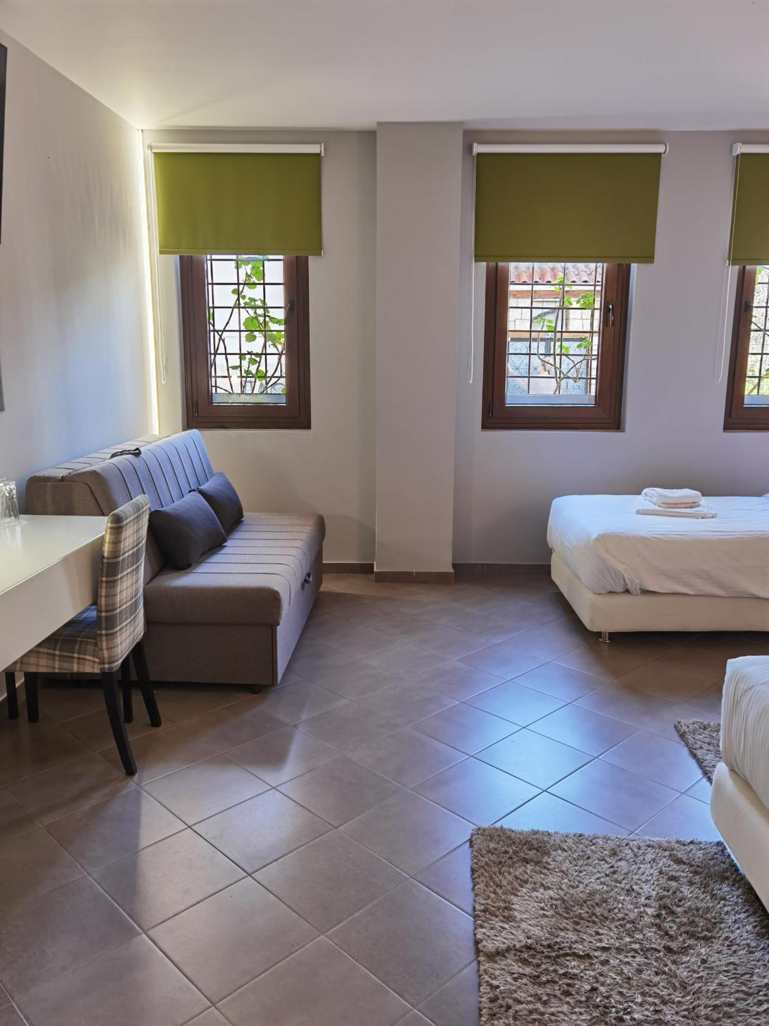 Z Hotel Ioannina Buitenkant foto