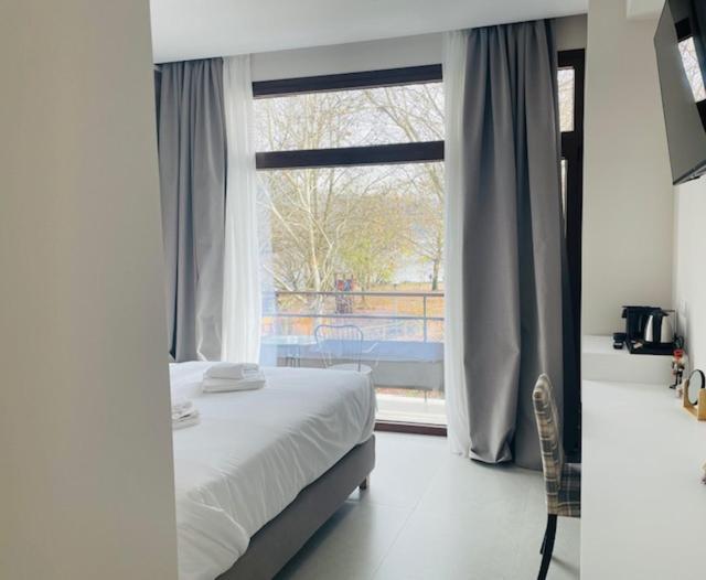 Z Hotel Ioannina Buitenkant foto